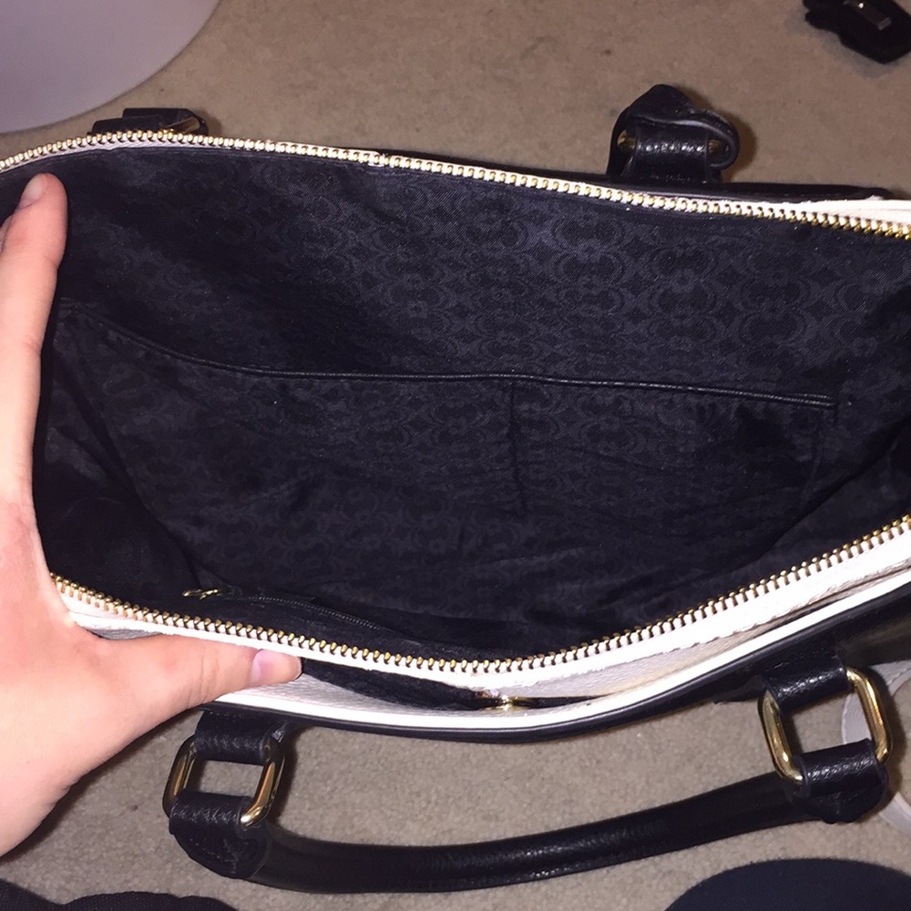 Purse - Picture 2 of 2